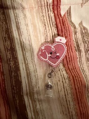 Badge reel